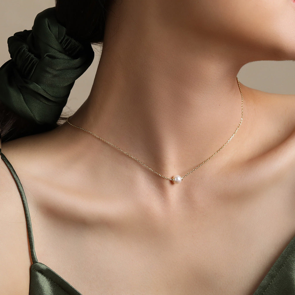 single pearl necklace gold
